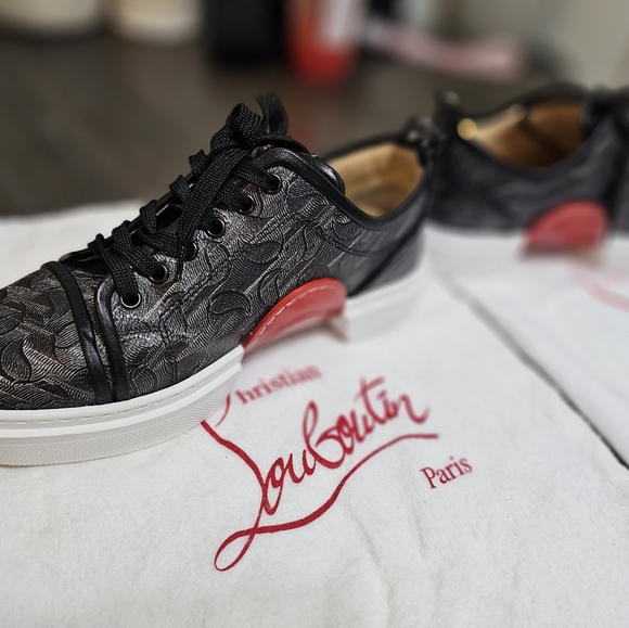 christian louboutin shoes - Picture 1 of 11